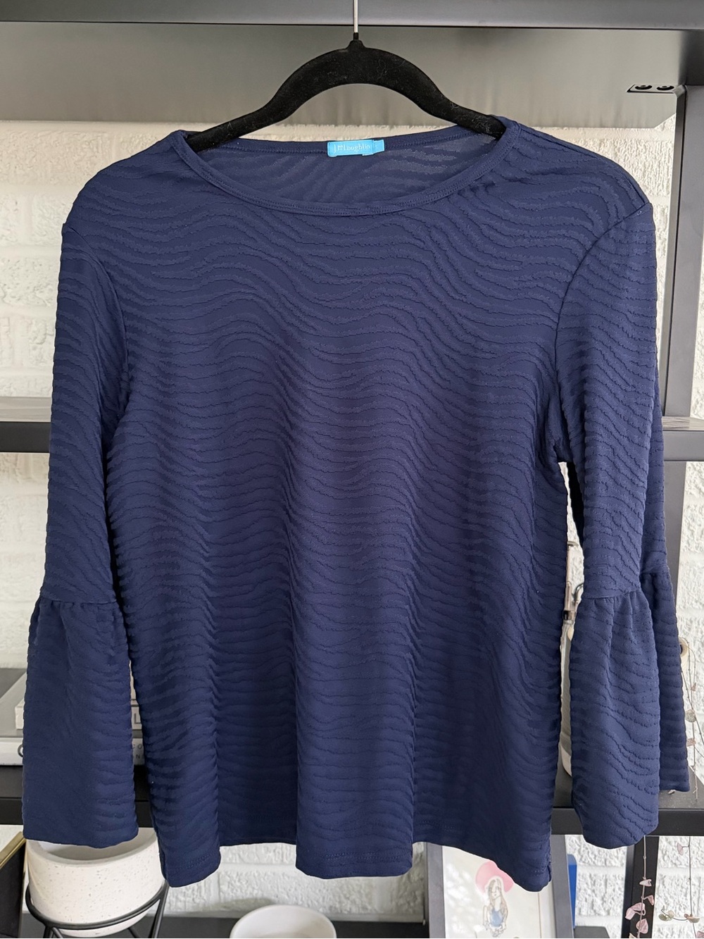 J. McLaughlin Navy Textured Bell-Sleeve Long-Sleeve Top S